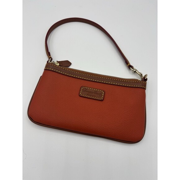 Dooney & Bourke Pebble Grain Slim Wristlet Burnt Orange  Tan Trim Red Lining - Picture 1 of 7